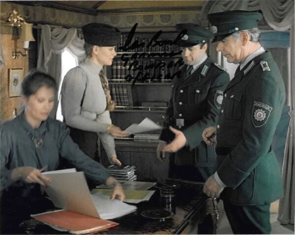 Len Bond - German Border Officer - "Octopussy" + "AVTAK"